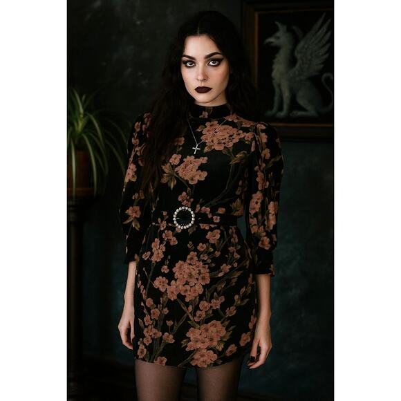 Lavish Alice Velvet Dress Sz 2 High Neck Puff Romantic Victorian Whimsigoth Dark - Picture 1 of 13
